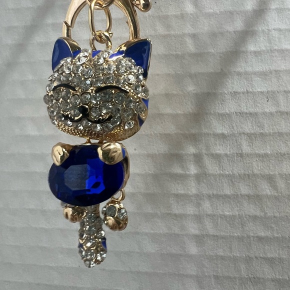 2 Rhinestone Dog & Cat Bag Charms / Keychains - Picture 3 of 3